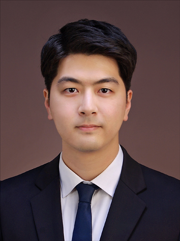 변호사 : 김윤진